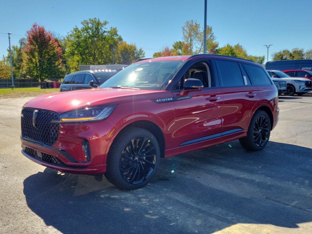New 2027 Lincoln Aviator Reserve AWD/4WD image 8