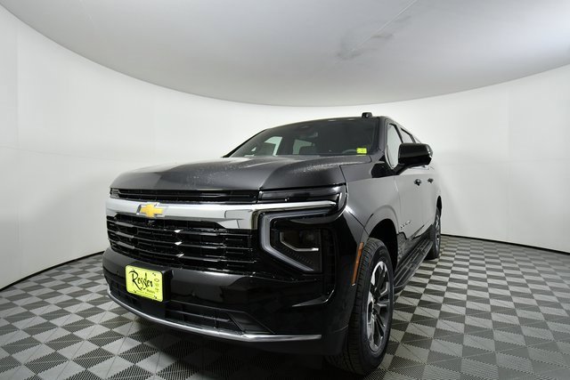 New 2026 Chevrolet Suburban LS image 6