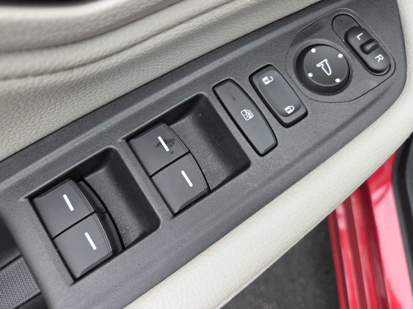 Certified 2025 Honda Odyssey Touring image 33