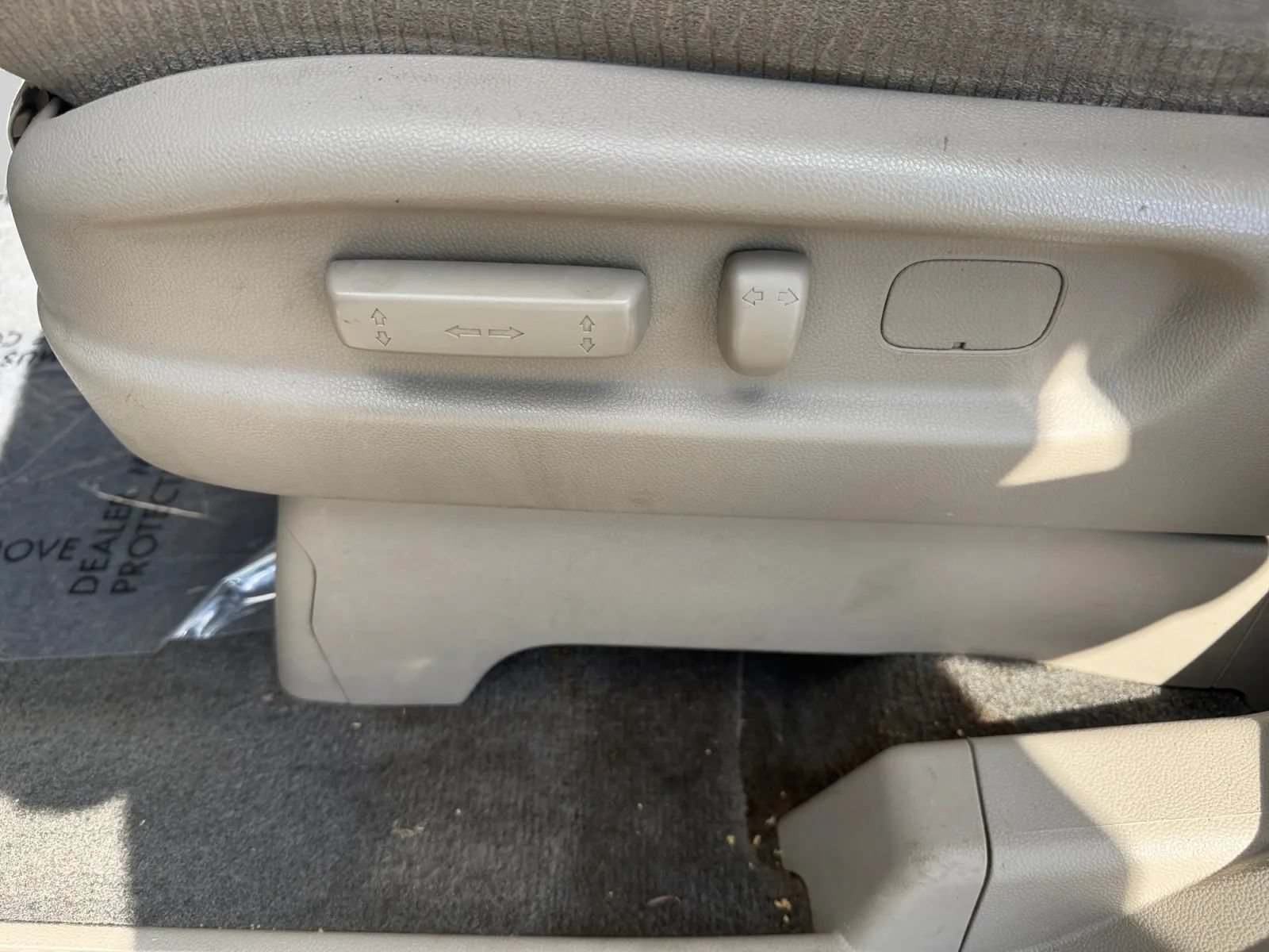 Used 2011 Honda Odyssey LX image 17