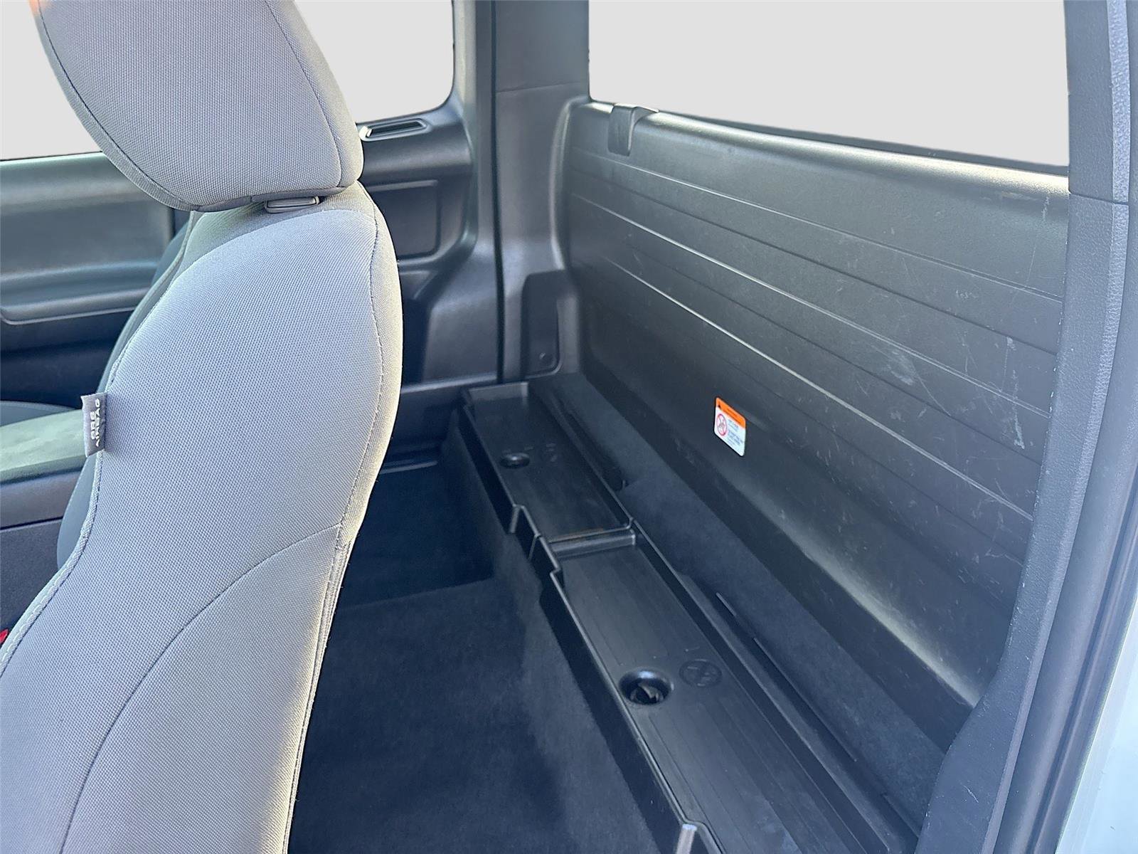 Used 2020 Toyota Tacoma SR image 24