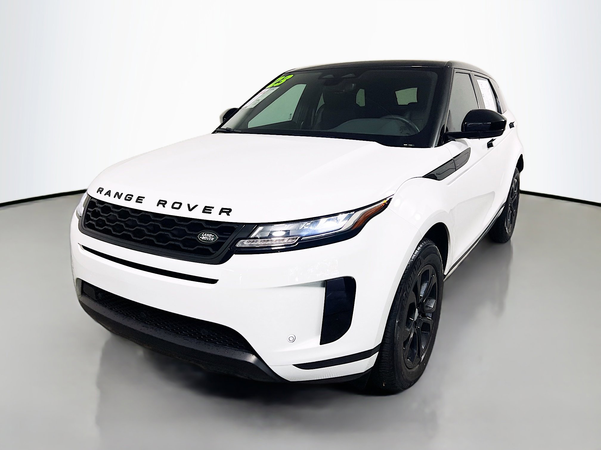 Used 2023 Land Rover Range Rover Evoque S AWD/4WD image 10
