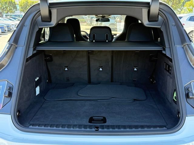 Used 2026 BMW iX xDrive45 w/ Premium Package image 16