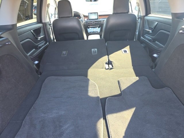 Used 2022 Lincoln Corsair Reserve w/ Elements Package image 14