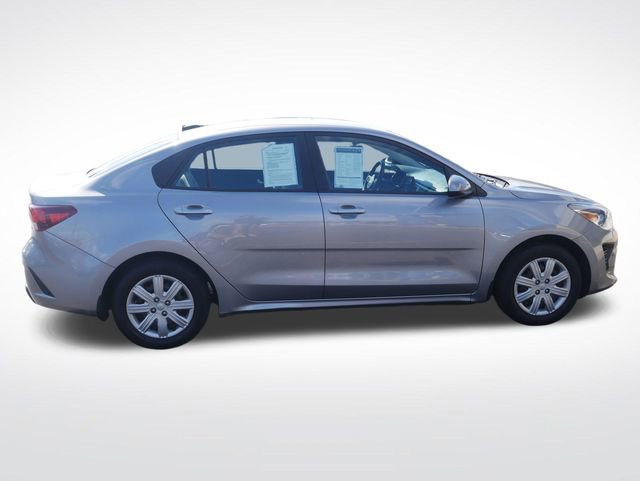 Used 2023 Kia Rio S image 9