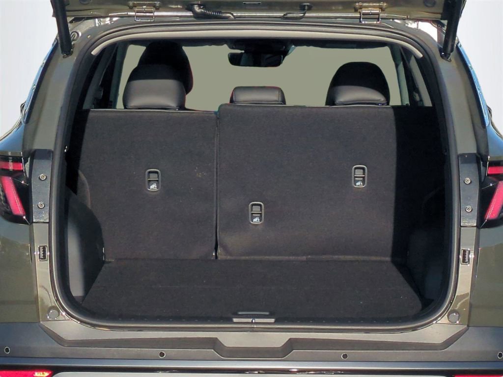 New 2026 Hyundai Tucson Limited image 14