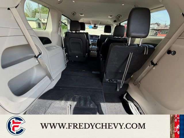 Used 2023 Chrysler Pacifica Touring-L image 29