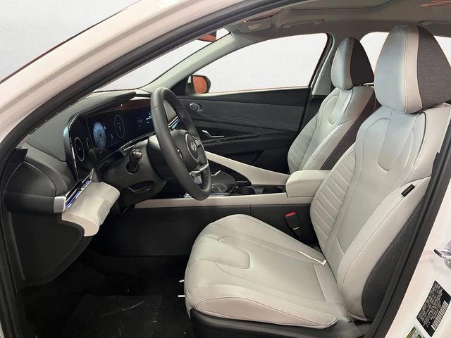 New 2026 Hyundai Elantra Limited image 9
