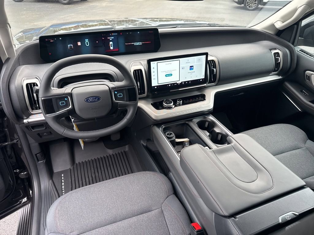 New 2025 Ford Expedition Max Active image 21