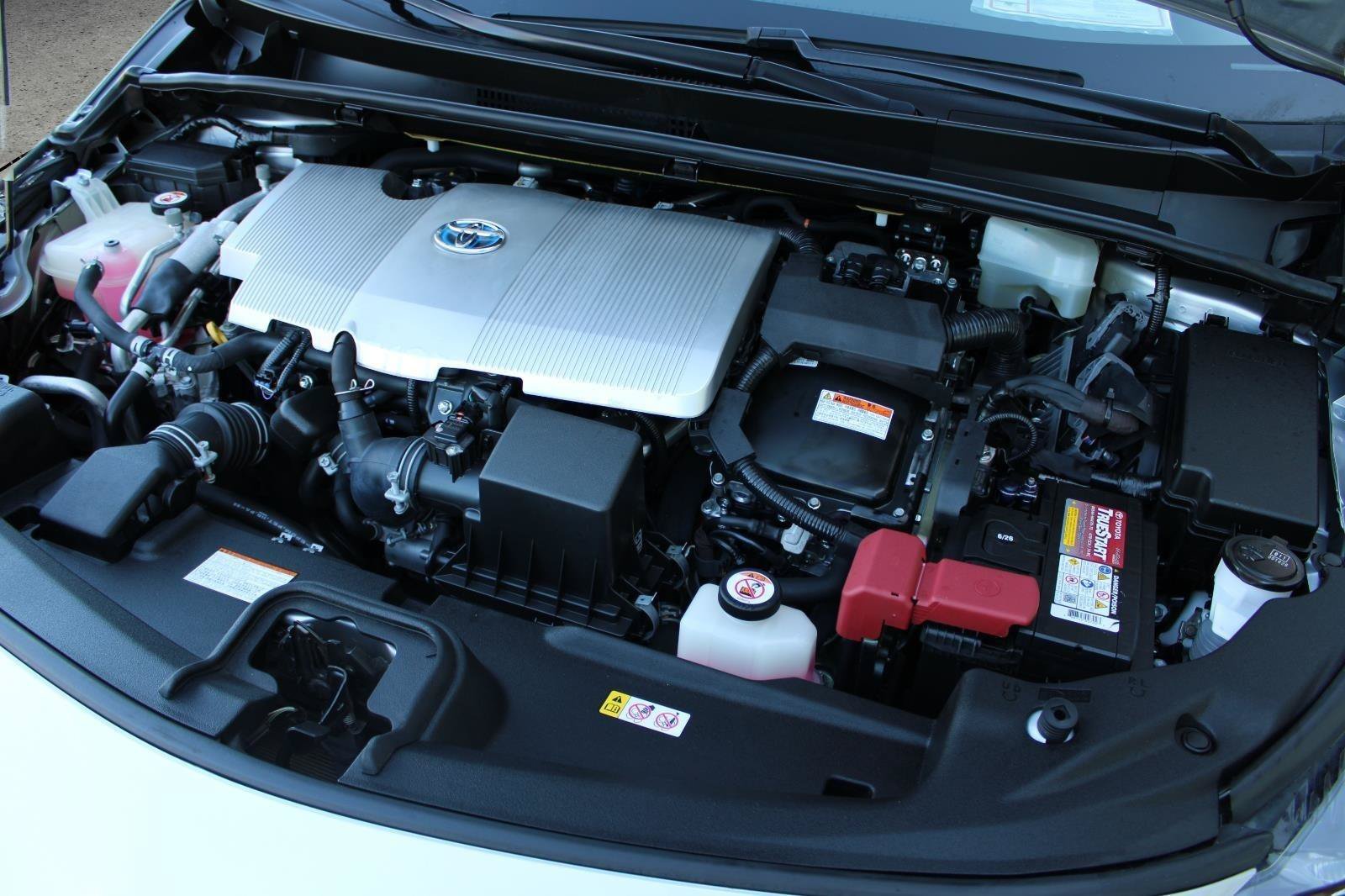 Used 2020 Toyota Prius Prime XLE FWD image 48