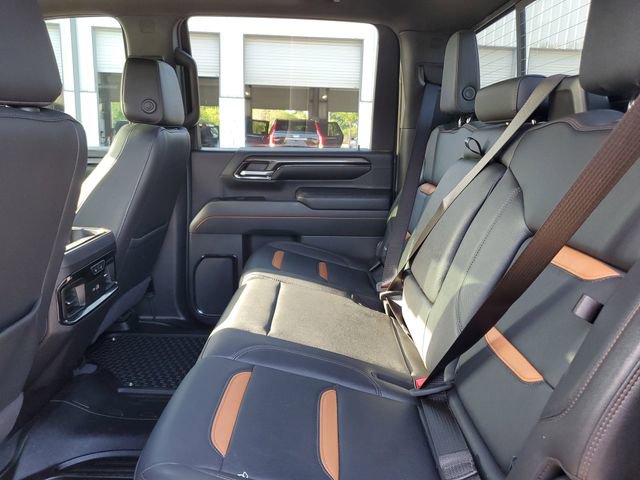 Used 2024 GMC Sierra 2500 AT4 w/ AT4 Premium Plus Package image 11