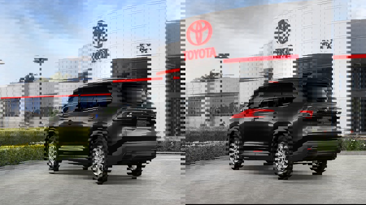 New 2026 Toyota Grand Highlander XLE image 6