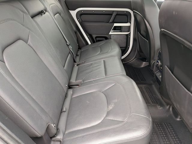 Used 2023 Land Rover Defender 110 S image 30