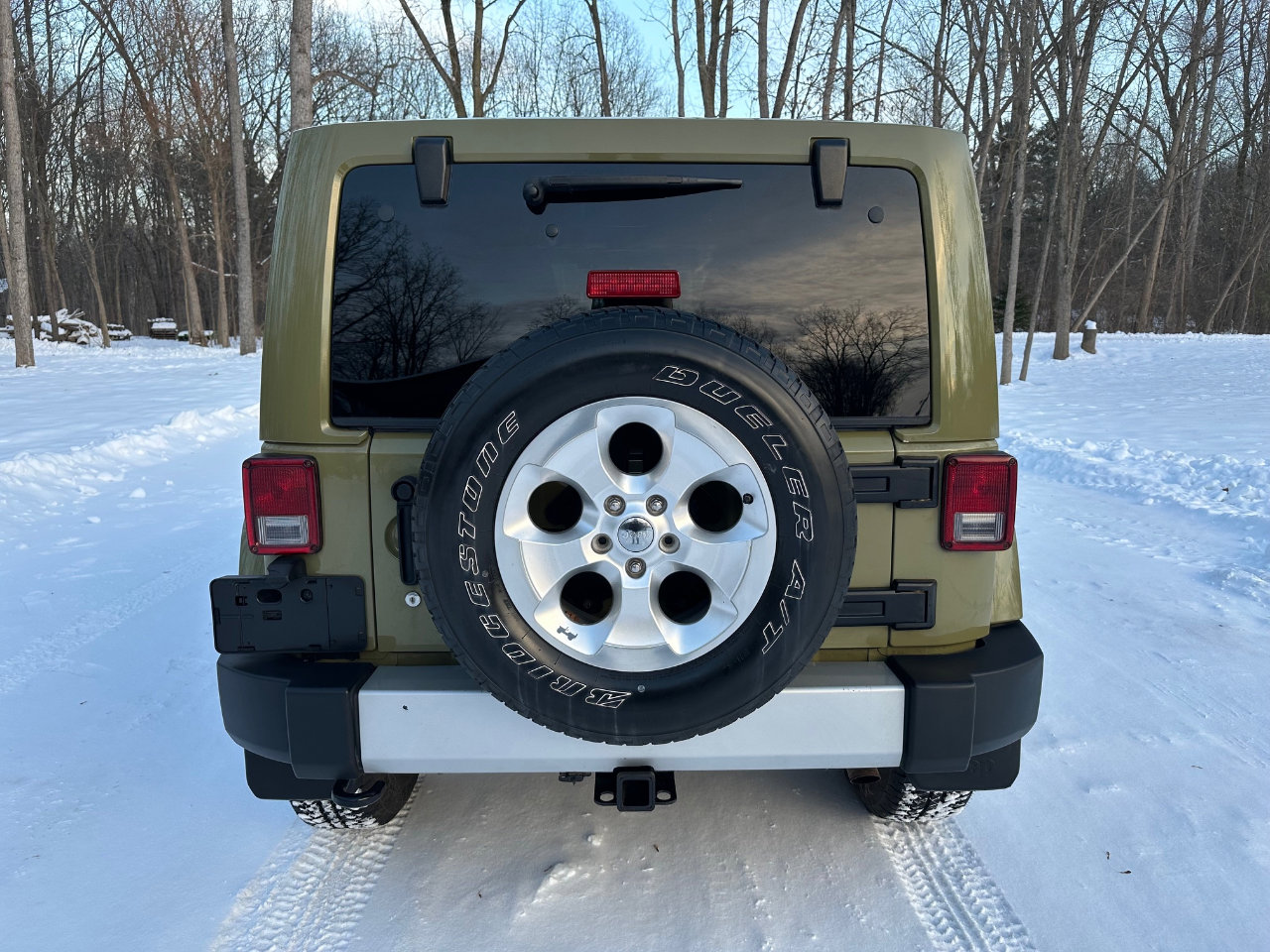 Used 2013 Jeep Wrangler Unlimited Sahara w/ Connectivity Group image 7