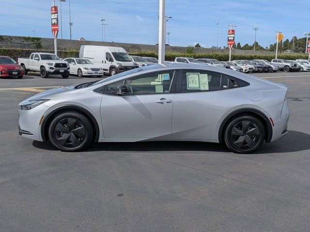 Used 2024 Toyota Prius Prime SE FWD image 12