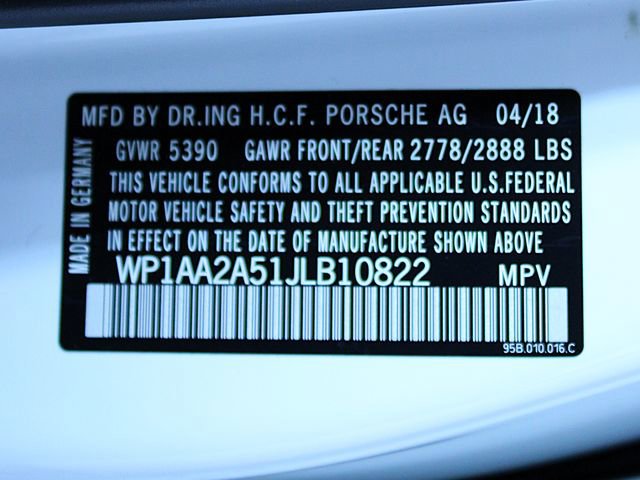 Certified 2018 Porsche Macan image 30