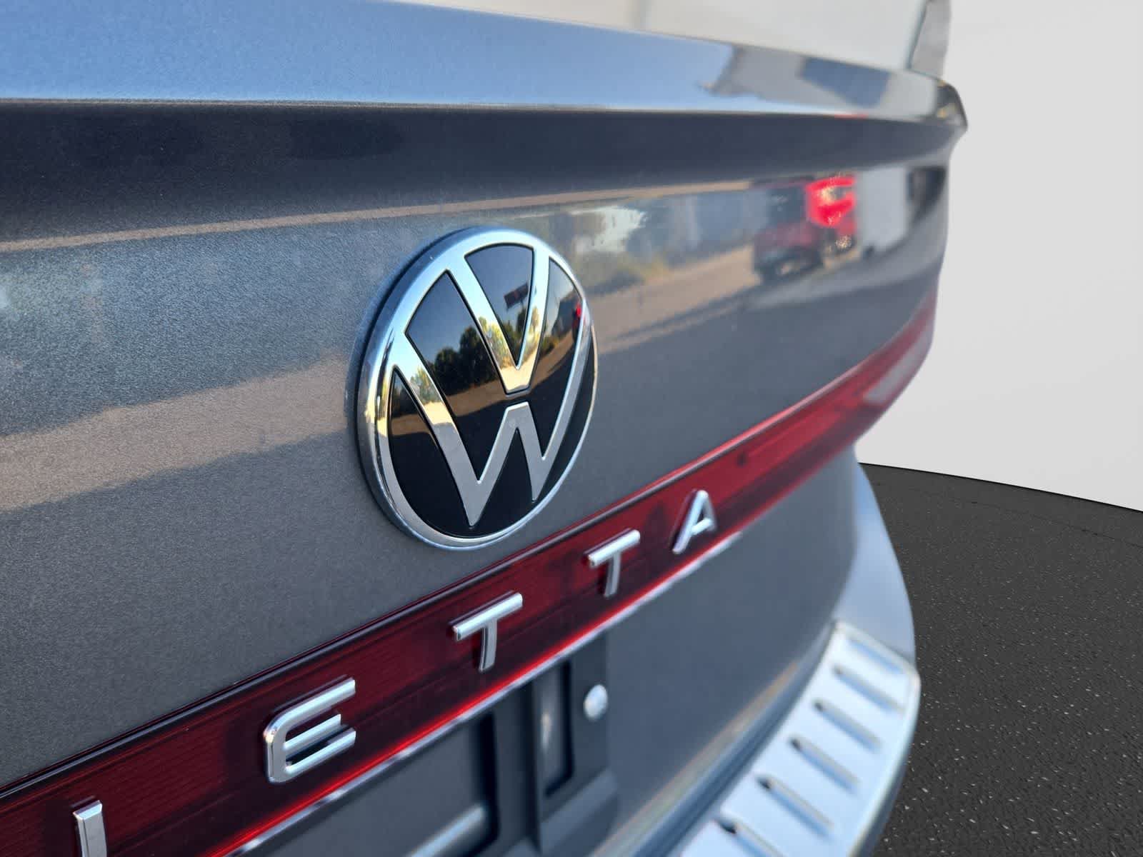 Used 2026 Volkswagen Jetta S FWD image 12