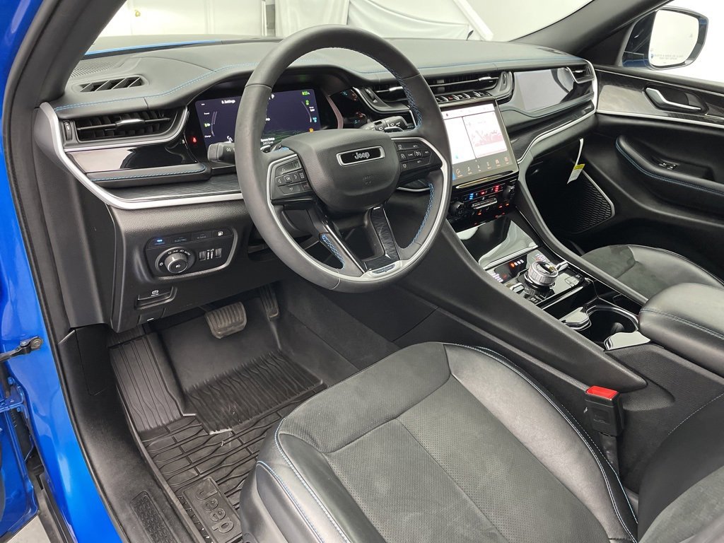 Used 2022 Jeep Grand Cherokee Trailhawk w/ Advanced Protech Group II image 16