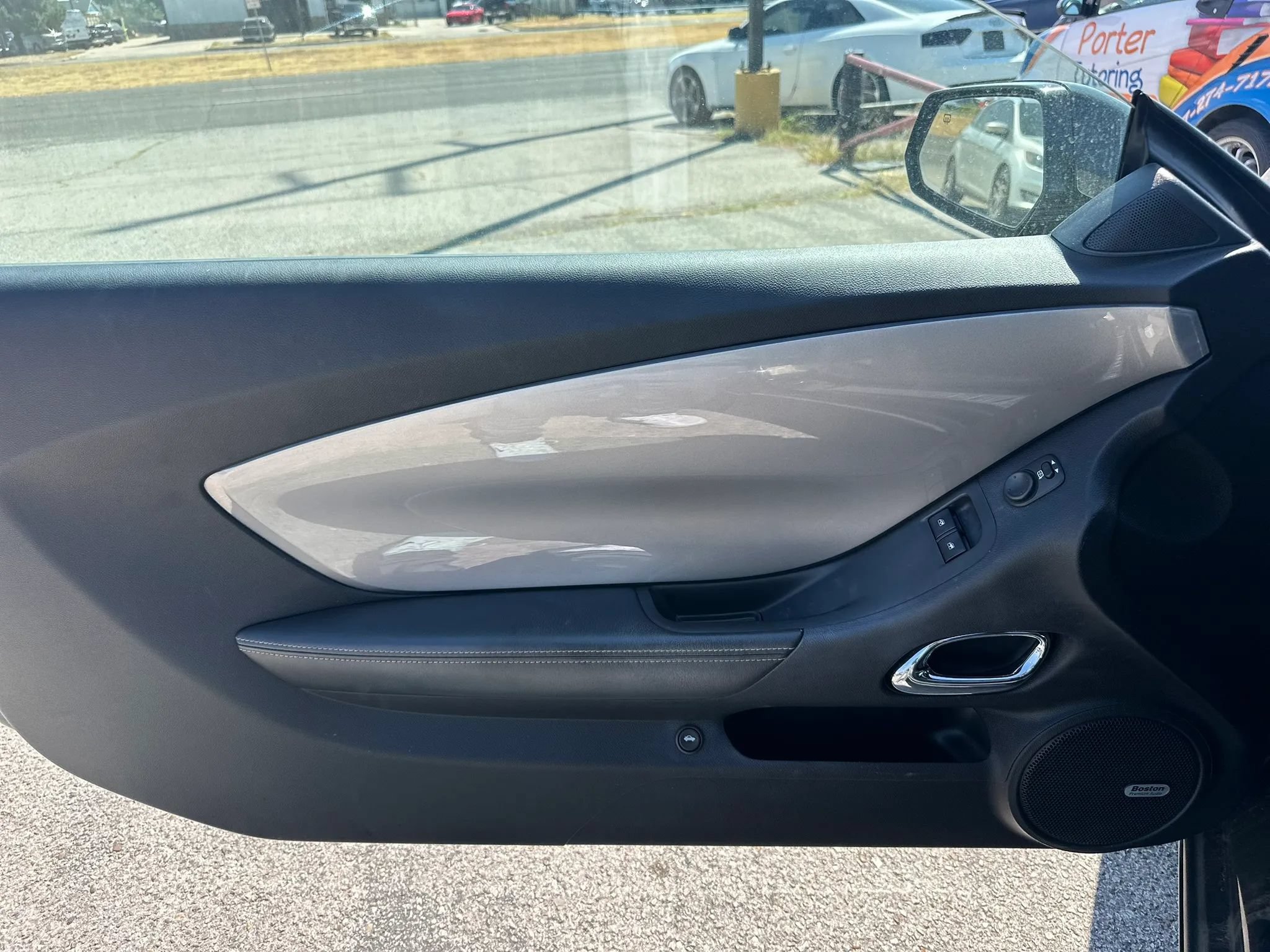 Used 2010 Chevrolet Camaro SS w/ RS Package RWD image 15