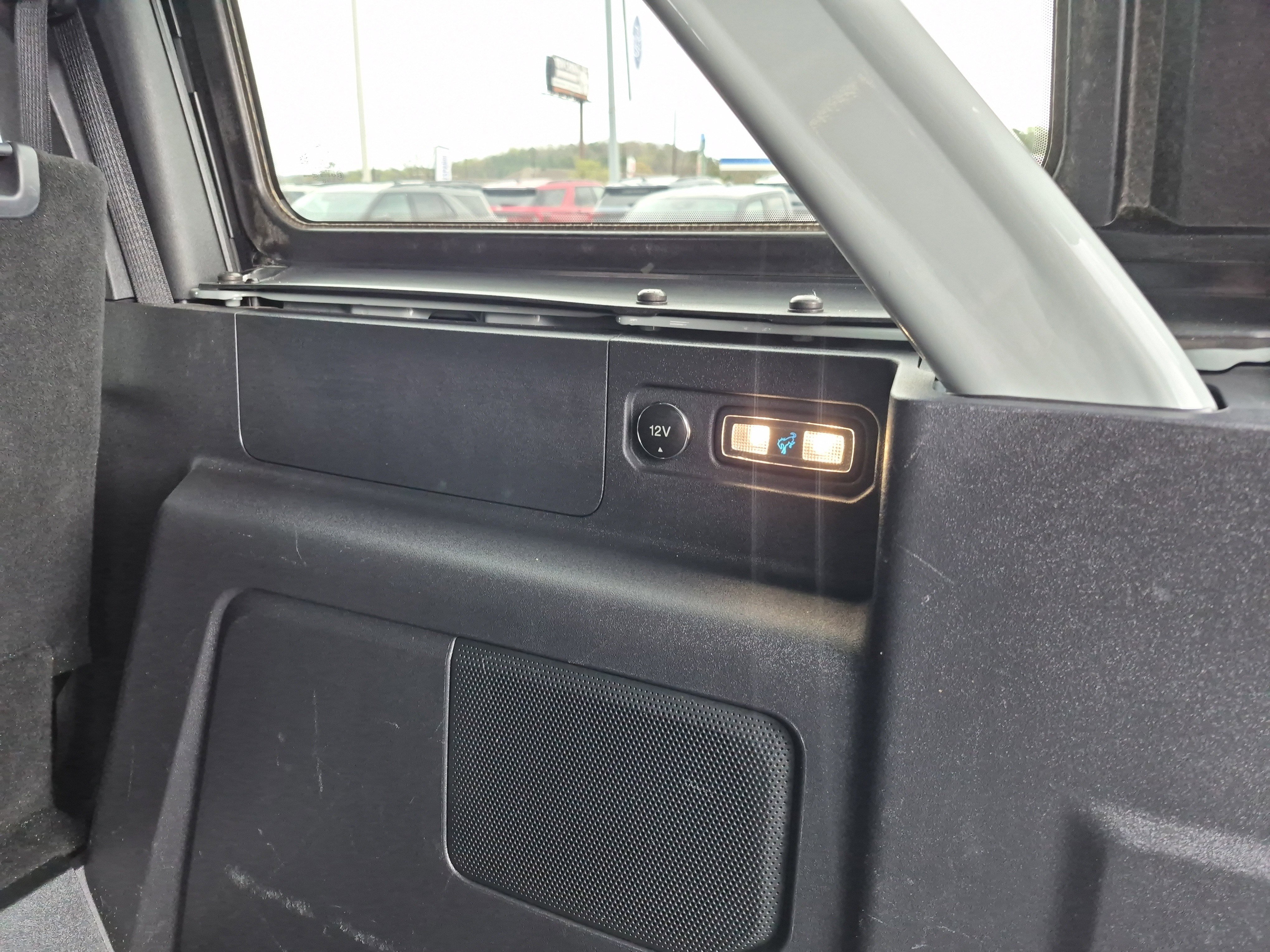 Used 2023 Ford Bronco Wildtrak image 20