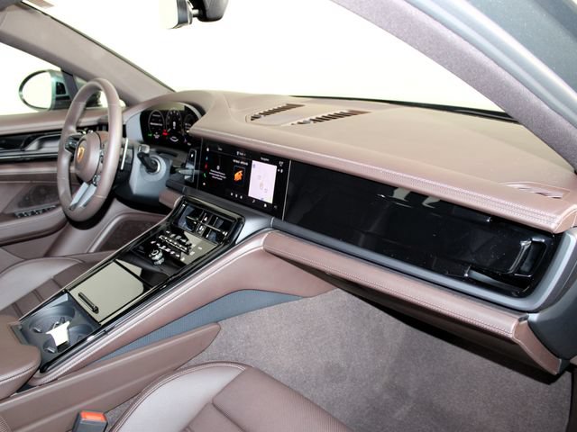 New 2026 Porsche Panamera 4 AWD/4WD image 29