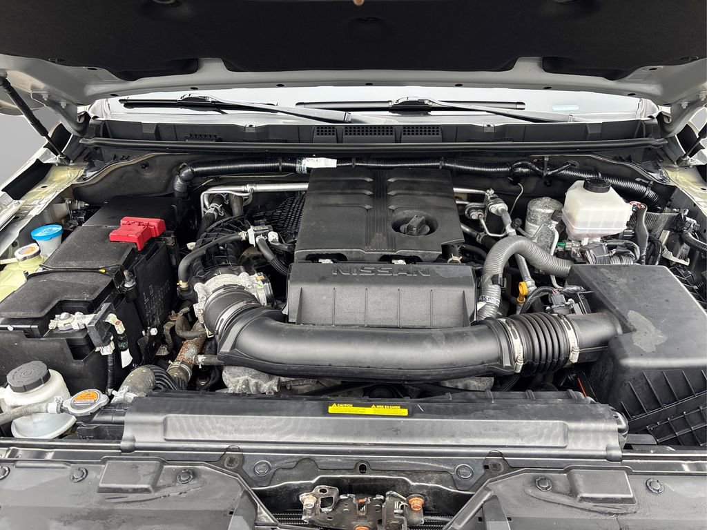 Used 2023 Nissan Frontier PRO-4X w/ Pro Convenience Package AWD/4WD image 12