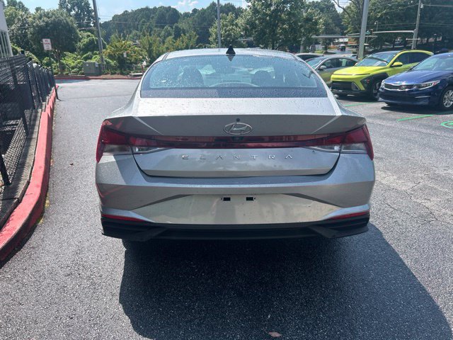 Certified 2023 Hyundai Elantra SEL FWD image 4