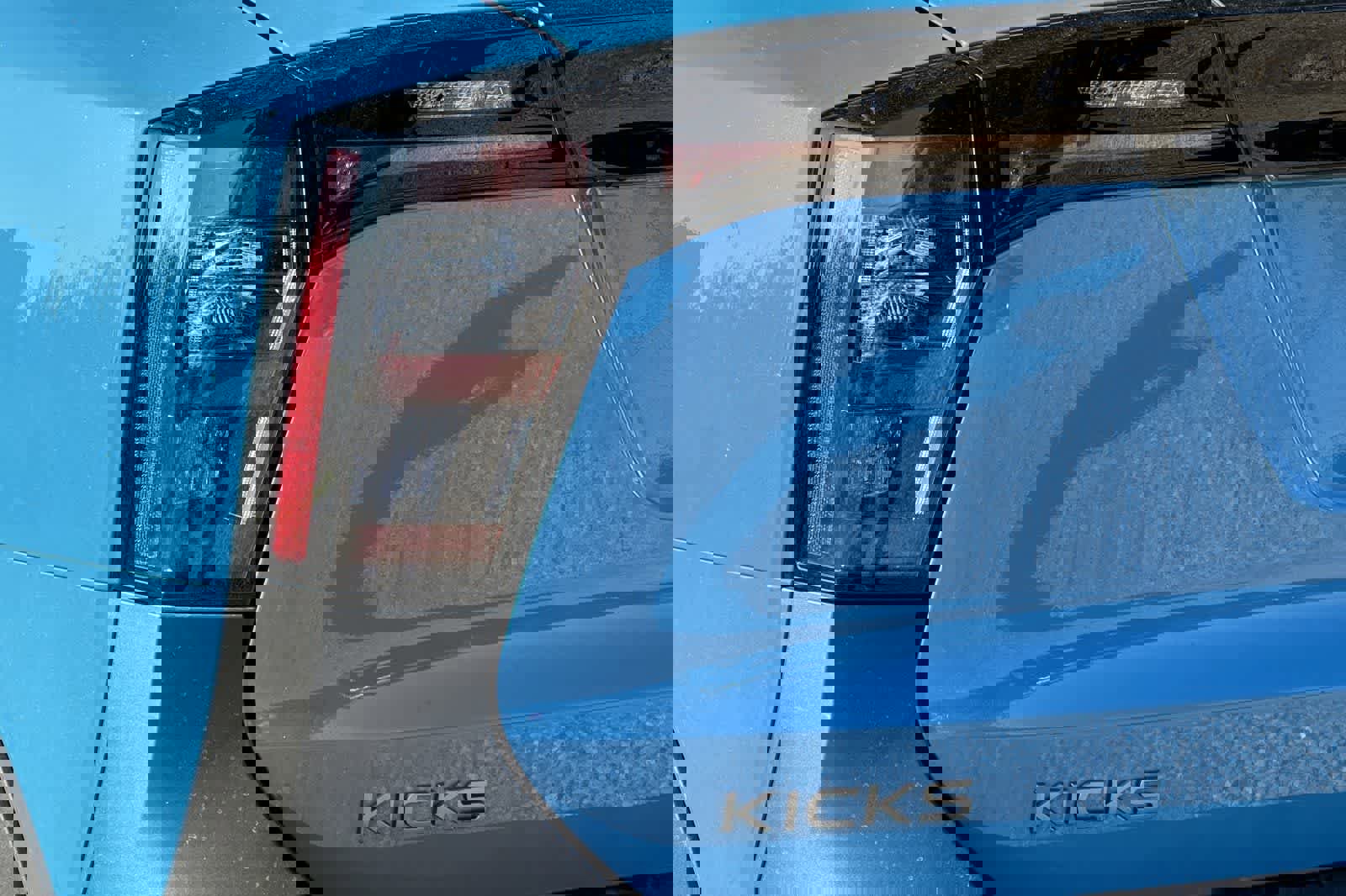 New 2026 Nissan Kicks SR image 16