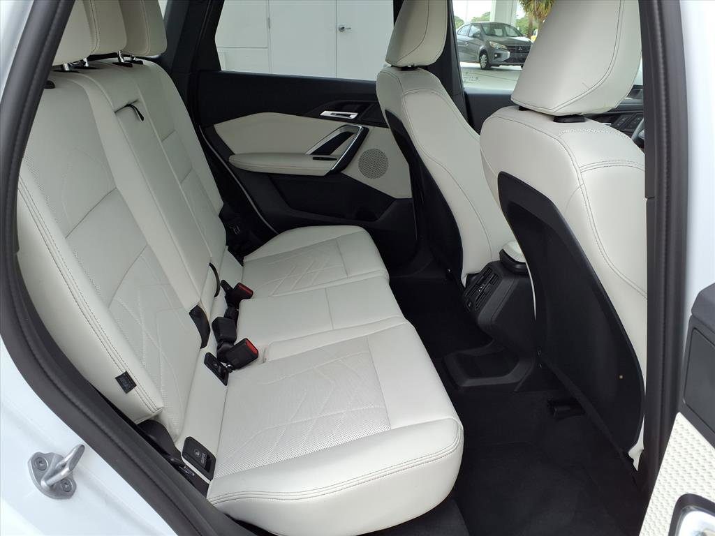 Used 2026 BMW X1 xDrive28i image 10