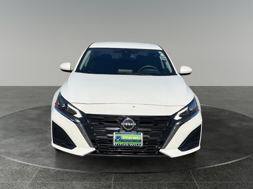 Used 2023 Nissan Altima 2.5 SV AWD/4WD image 2
