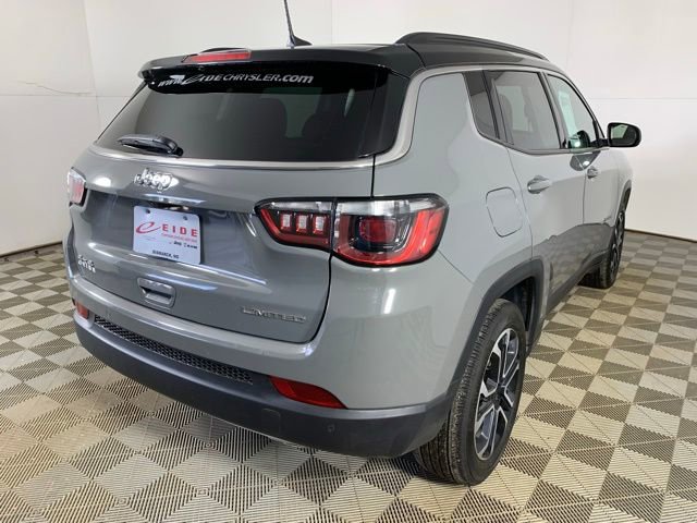 Used 2023 Jeep Compass Limited AWD/4WD image 6