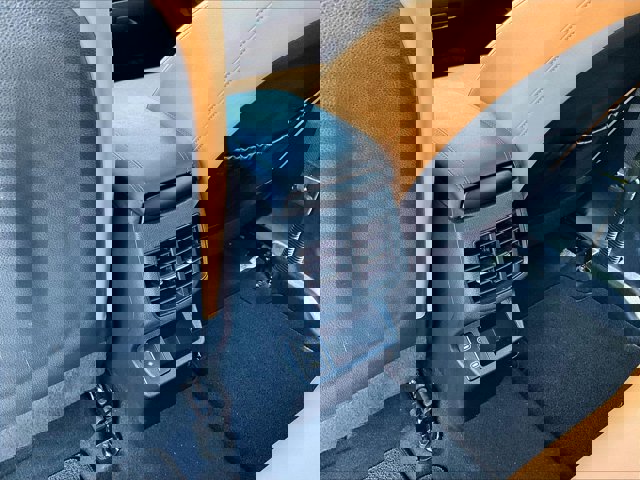 Used 2025 Kia Seltos EX w/ EX Sunroof Package FWD image 22