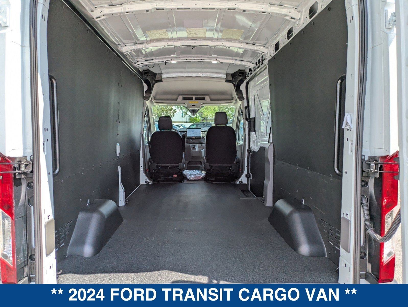 New 2024 Ford E-Transit 148 Medium Roof w/ Load Area Protection Package image 19