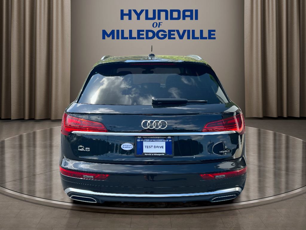 Used 2023 Audi Q5 e Premium Plus w/ Premium Plus Package image 5