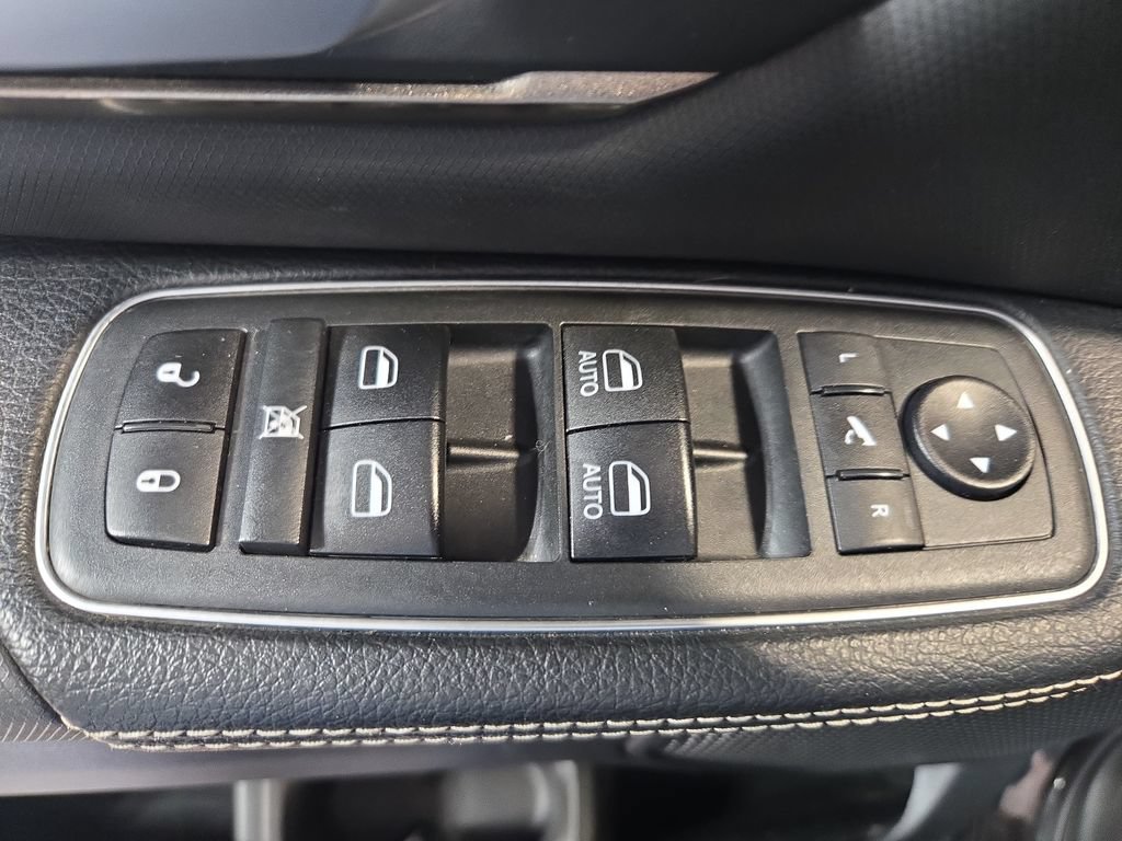 Used 2020 RAM 1500 Sport w/ Leather & Sound Group AWD/4WD image 31