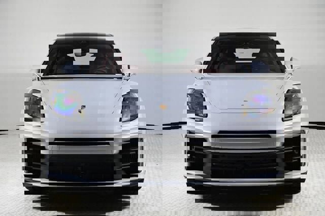 Certified 2024 Porsche Panamera 4 image 10