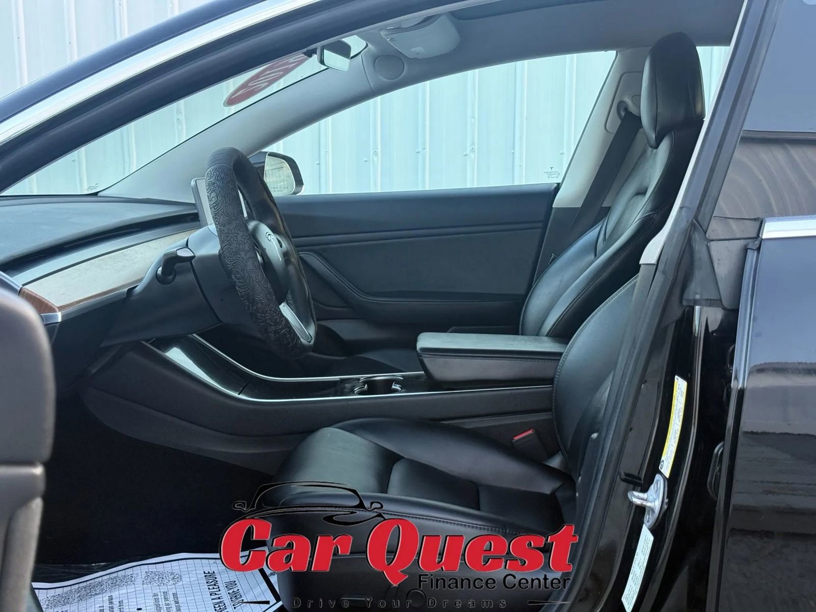 Used 2019 Tesla Model 3 Standard Range Plus image 9