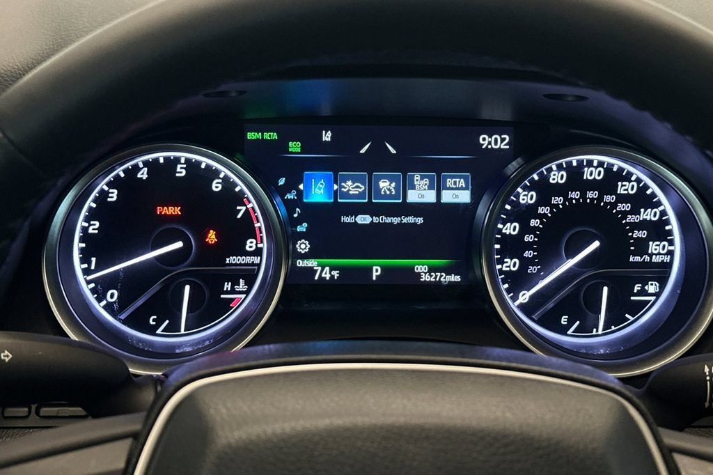 Used 2021 Toyota Camry XLE w/ Navigation Package FWD image 24