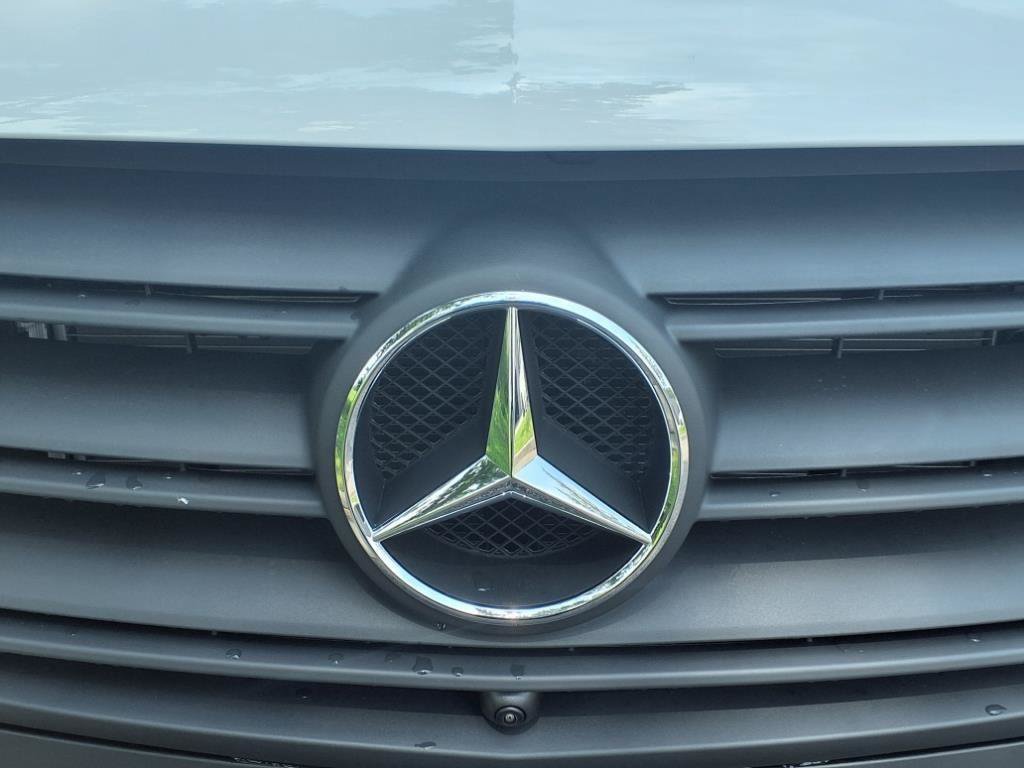 New 2025 Mercedes-Benz Sprinter 2500 image 3
