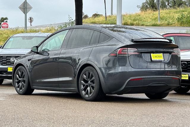 Used 2024 Tesla Model X image 8