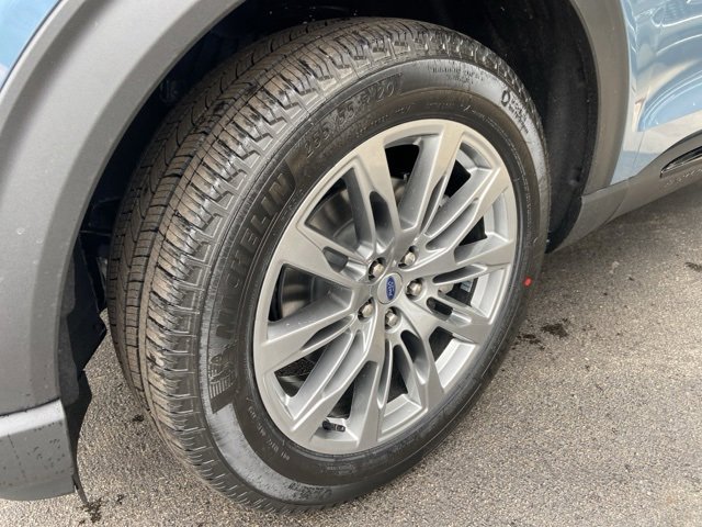 New 2026 Ford Explorer Active image 6