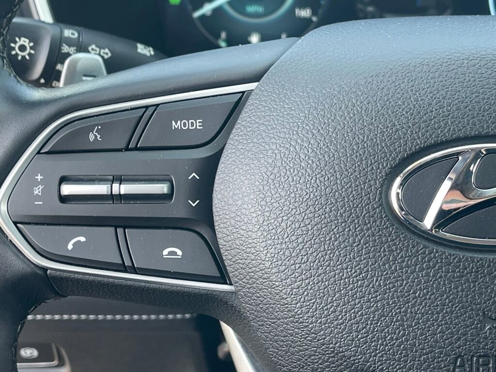 Used 2023 Hyundai Santa Fe Limited AWD/4WD image 19