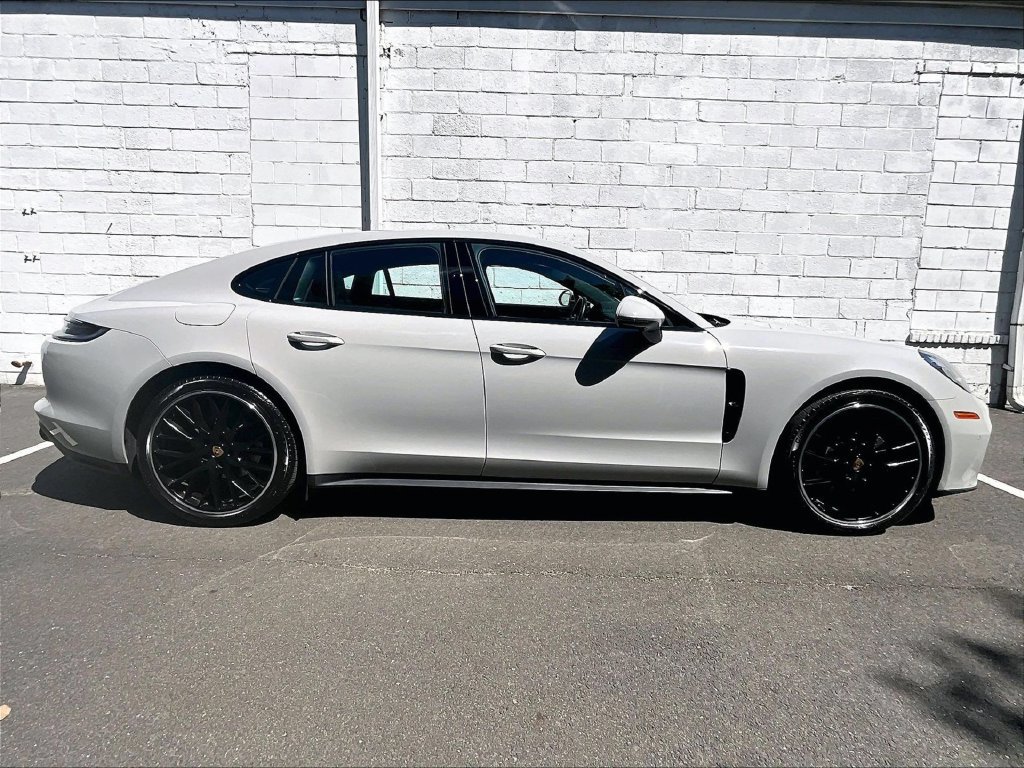 Certified 2023 Porsche Panamera 4 Platinum Edition AWD/4WD image 6