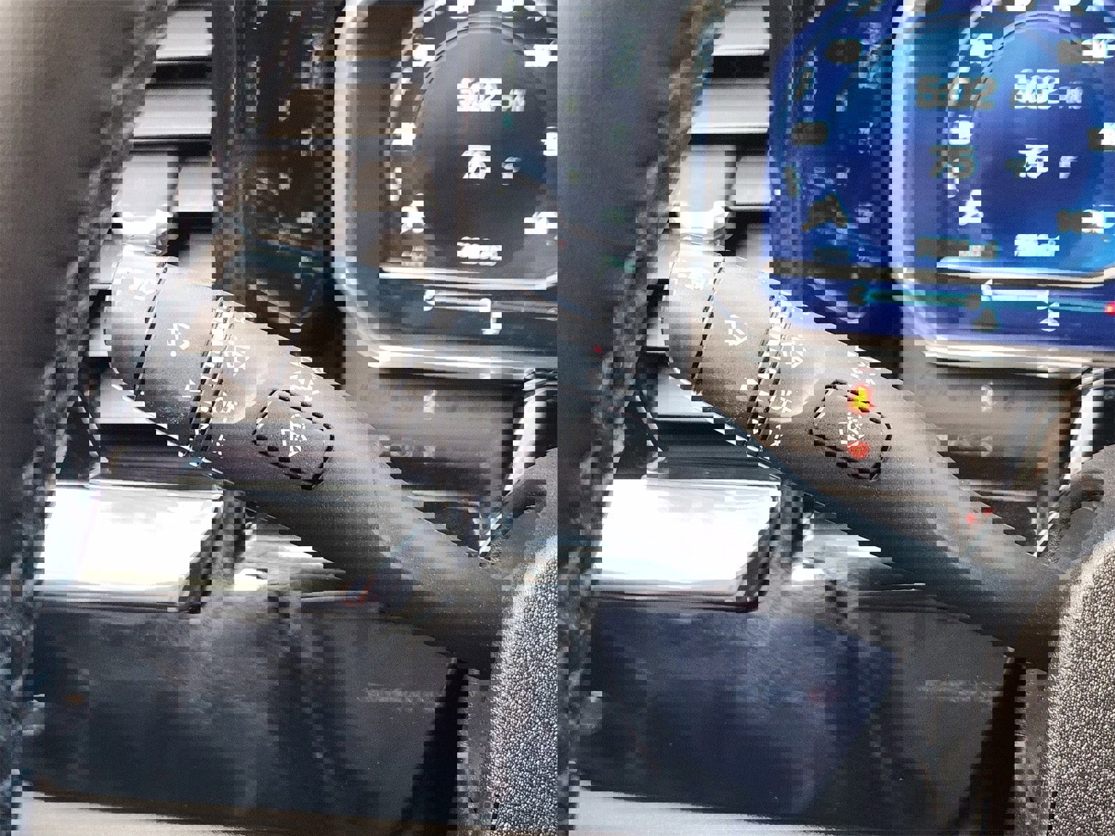 Used 2023 Chevrolet Silverado 1500 RST image 39