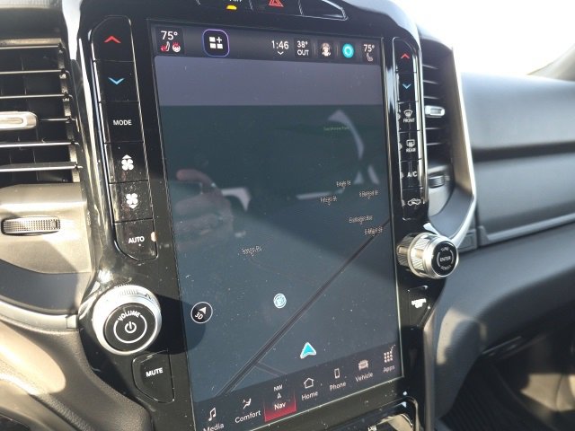 Used 2025 RAM 1500 Big Horn image 31