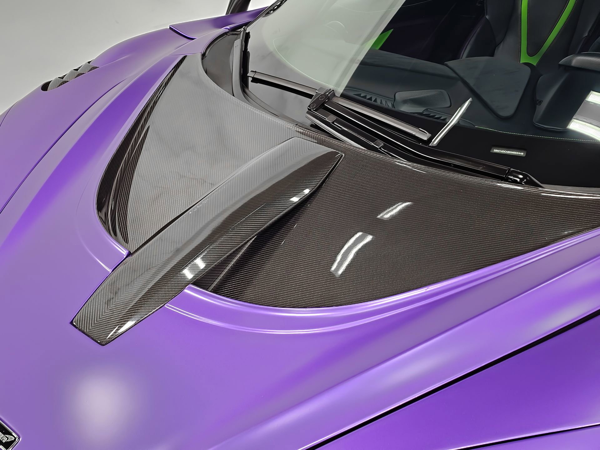 Used 2019 McLaren 720S RWD image 19