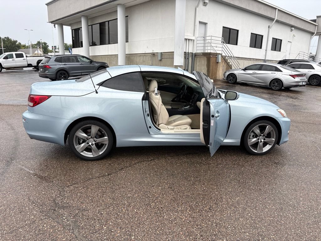 Used 2010 Lexus IS 250C RWD image 8