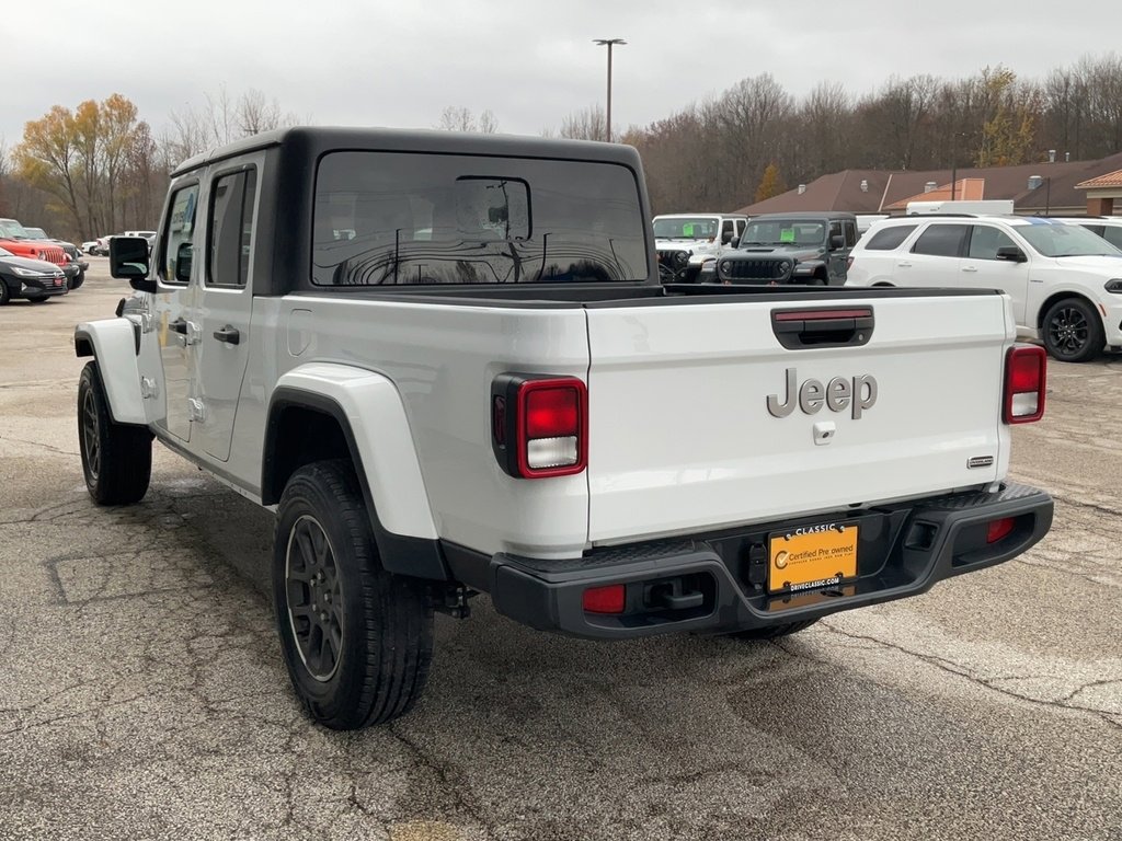 Used 2023 Jeep Gladiator Overland image 7
