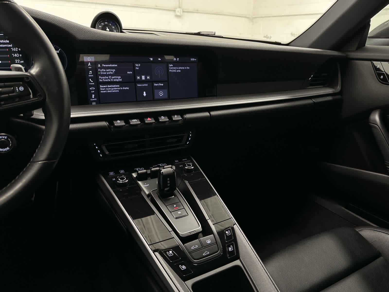 Used 2020 Porsche 911 Carrera image 25