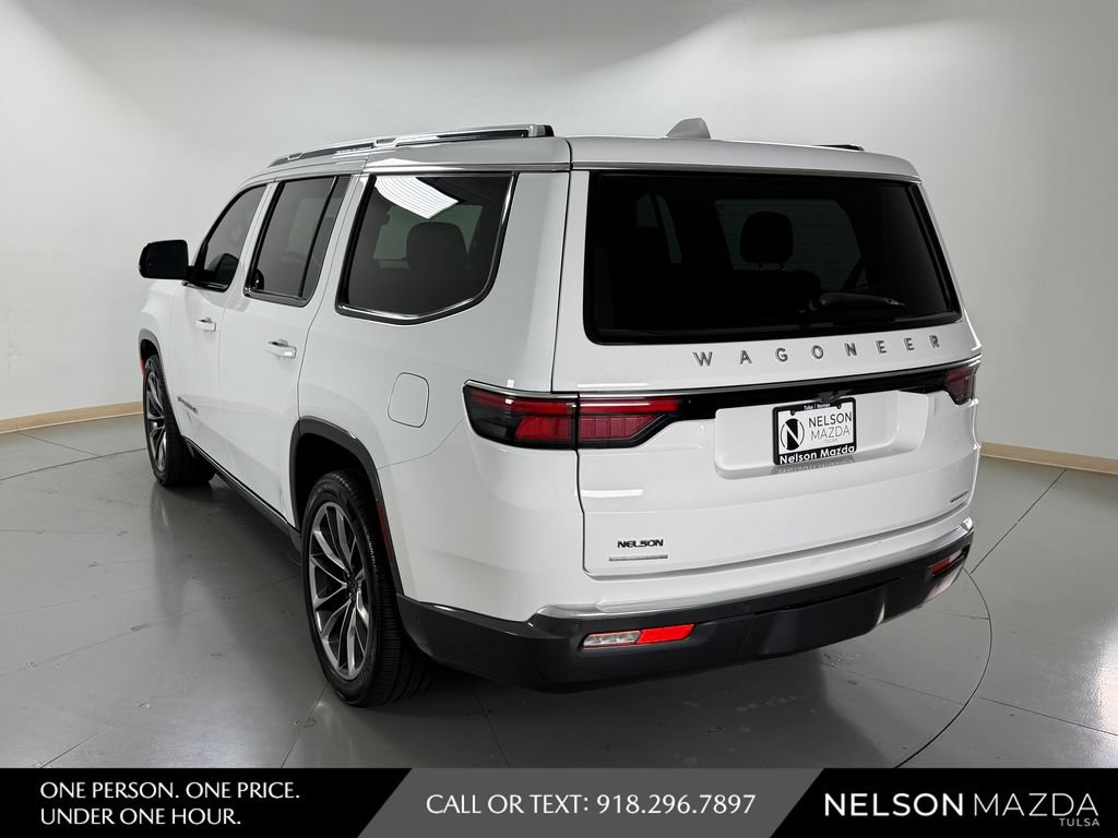 Used 2022 Jeep Wagoneer Series III w/ Premium Group I AWD/4WD image 8